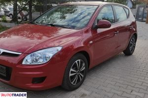 Hyundai i30 2009 1.4 109 KM