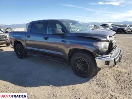 Toyota Tundra 2021 5