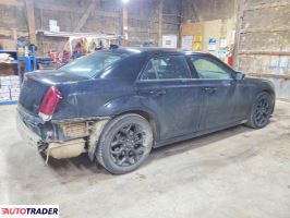 Chrysler 300C 2021 3