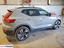 Volvo XC40 2024 2