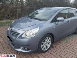 Toyota Verso 2012 2.0 126 KM