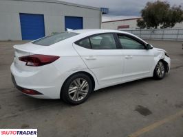 Hyundai Elantra 2019 2