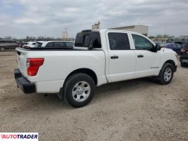 Nissan Titan 2019 5
