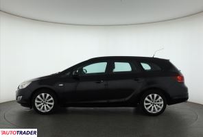 Opel Astra 2011 1.4 138 KM