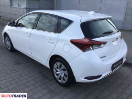 Toyota Auris 2016 1.6 132 KM Toyota Auris 2016 1.6 132 KM