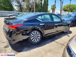 Nissan Altima 2025 2