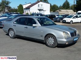 Mercedes E-klasa 1996 2.9 129 KM Mercedes E-klasa 1996 2.9 129 KM