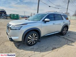 Nissan Pathfinder 2023 3