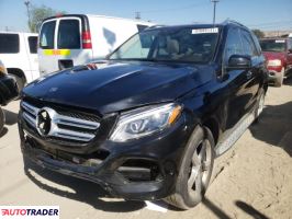 Mercedes GL 2018 3 Mercedes GL 2018 3