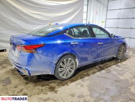 Nissan Altima 2025 2