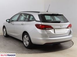 Opel Astra 2021 1.2 128 KM