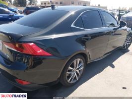 Lexus IS 2020 2