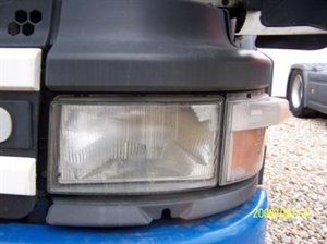 LAMPA Z OKULAREM SCANIA 4