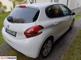 Peugeot 208 2019 1.2 83 KM