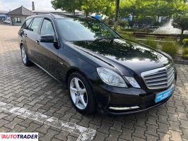 Mercedes E-klasa 2012 2.1 136 KM