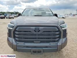 Toyota Tundra 2022 3