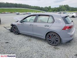 Volkswagen Golf 2024 2
