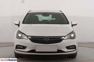 Opel Astra 2018 1.6 108 KM