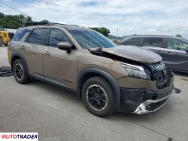 Nissan Pathfinder 2023 3