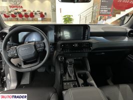 Toyota Land Cruiser 2024 2.8 205 KM