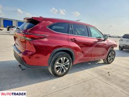 Toyota Highlander 2020 3