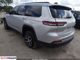 Jeep Cherokee 2025 3