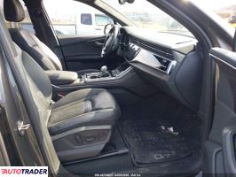 Audi Q7 2021 3
