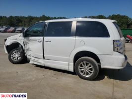 Dodge Grand Caravan 2019 3