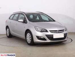 Opel Astra 2013 1.2 93 KM