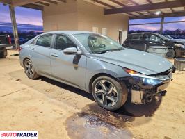 Hyundai Elantra 2023 2