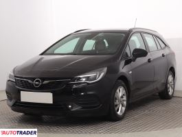 Opel Astra 2020 1.2 143 KM