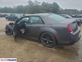 Chrysler 300C 2020 3