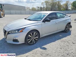 Nissan Altima - zobacz ofertę