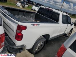 Chevrolet Silverado 2021 3