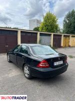 Mercedes C-klasa 2002 2.2 116 KM