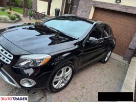 Mercedes GLA 2018 2 211 KM Mercedes GLA 2018 2 211 KM