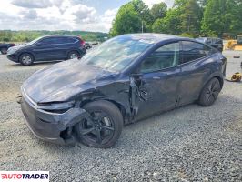 Tesla Model Y 2026