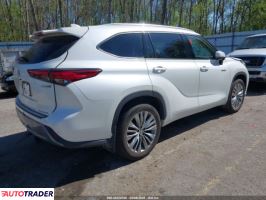 Toyota Highlander 2021 2 Toyota Highlander 2021 2