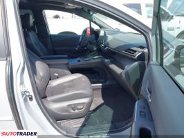 Toyota Sienna 2024 2