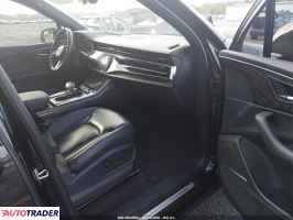 Audi Q7 2020 3