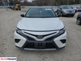 Toyota Camry 2019 3