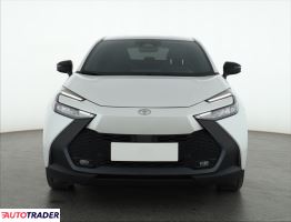Toyota C-HR 2024 1.8 138 KM