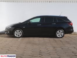 Opel Astra 2019 1.6 134 KM