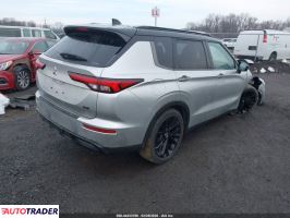 Mitsubishi Outlander 2024 2