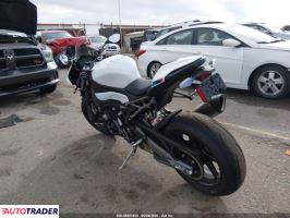 BMW S 2026