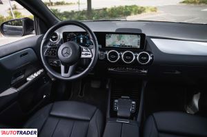 Mercedes G-klasa 2020 1.3 160 KM