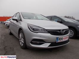 Opel Astra 2019 1.5 122 KM