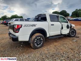 Nissan Titan 2020 5