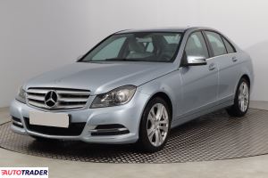 Mercedes C-klasa 2013 1.8 154 KM