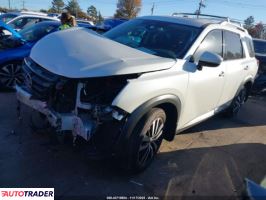 Nissan Pathfinder 2024 3